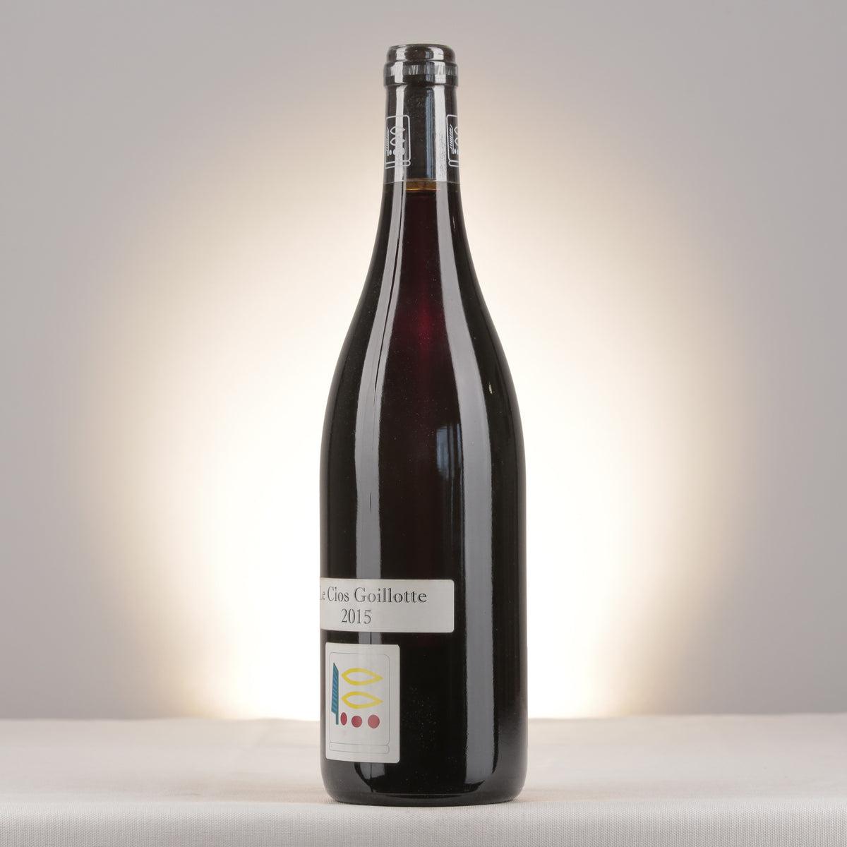 Prieuré Roch Vosne-Romanée Le Clos Goillotte 2015 Bottle turned left