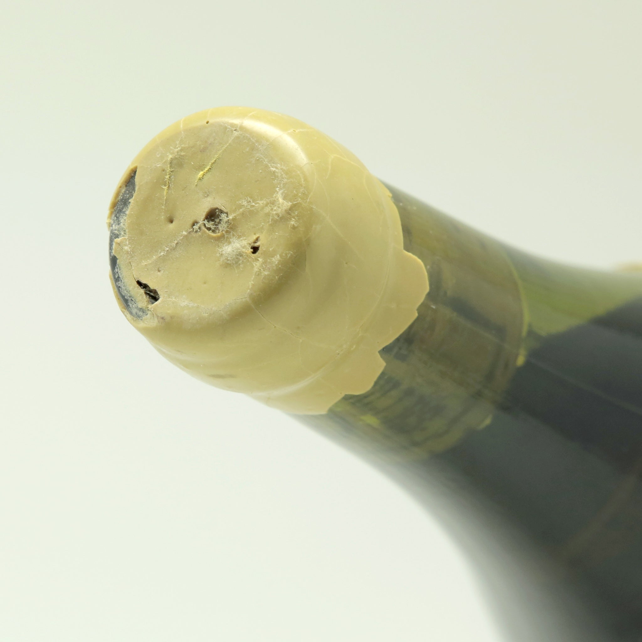 Domaine Raveneau François Chablis Grand Cru Valmur 1994 White wine Bottle