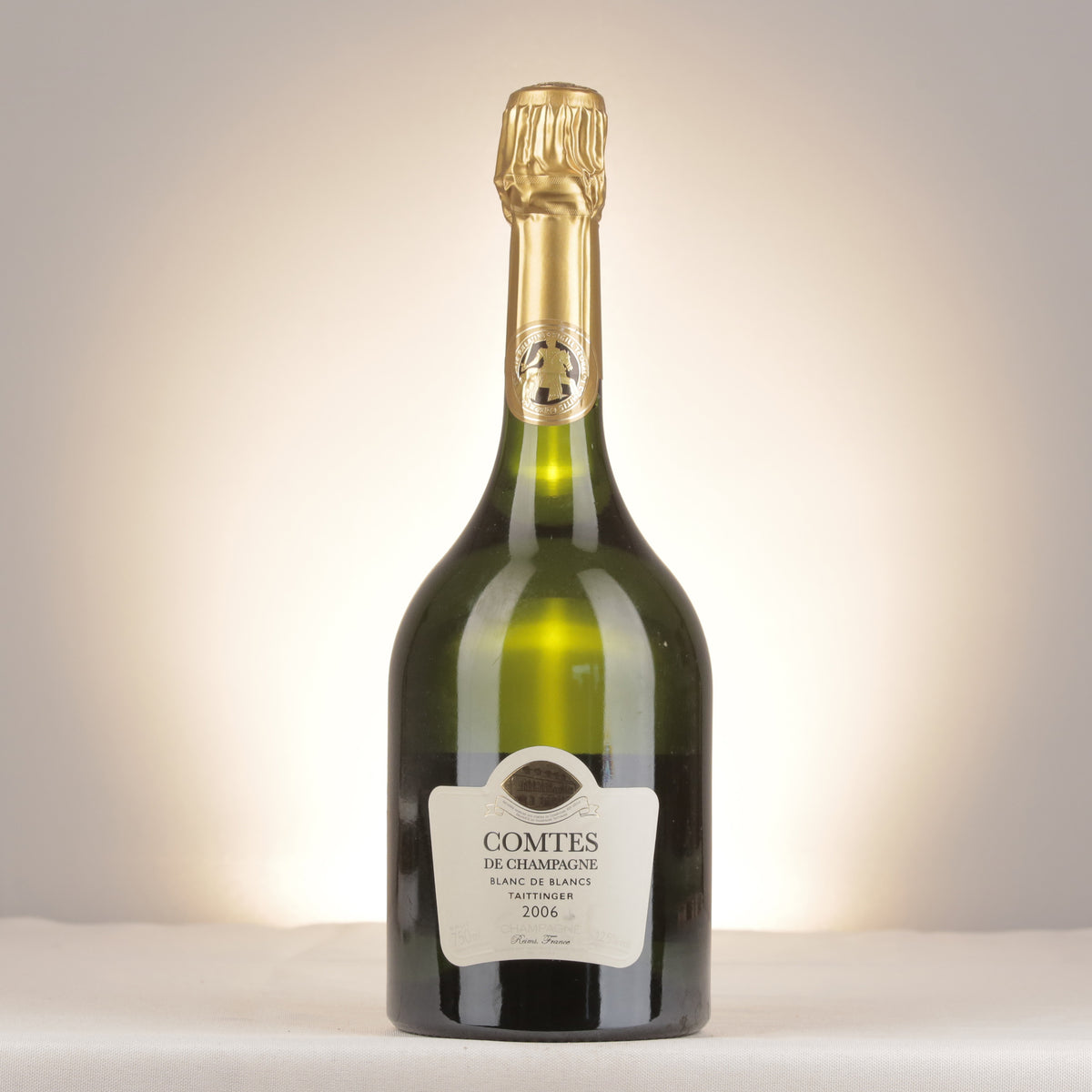 Champagne Taittinger Comtes de Champagne Blanc de Blancs Grand Cru 2006 Bottle front