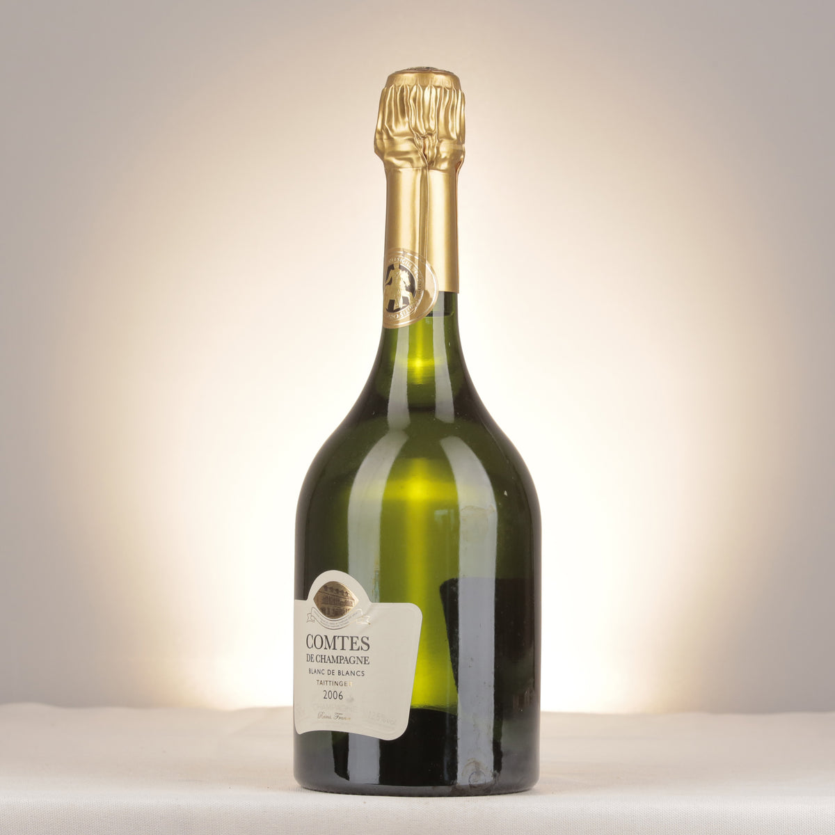 Champagne Taittinger Comtes de Champagne Blanc de Blancs Grand Cru 2006 Bottle turned left