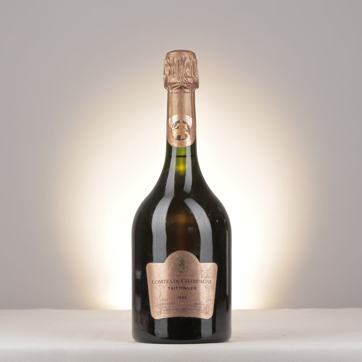 Champagne Taittinger Comtes de Champagne Rosé 1996 Bottle front