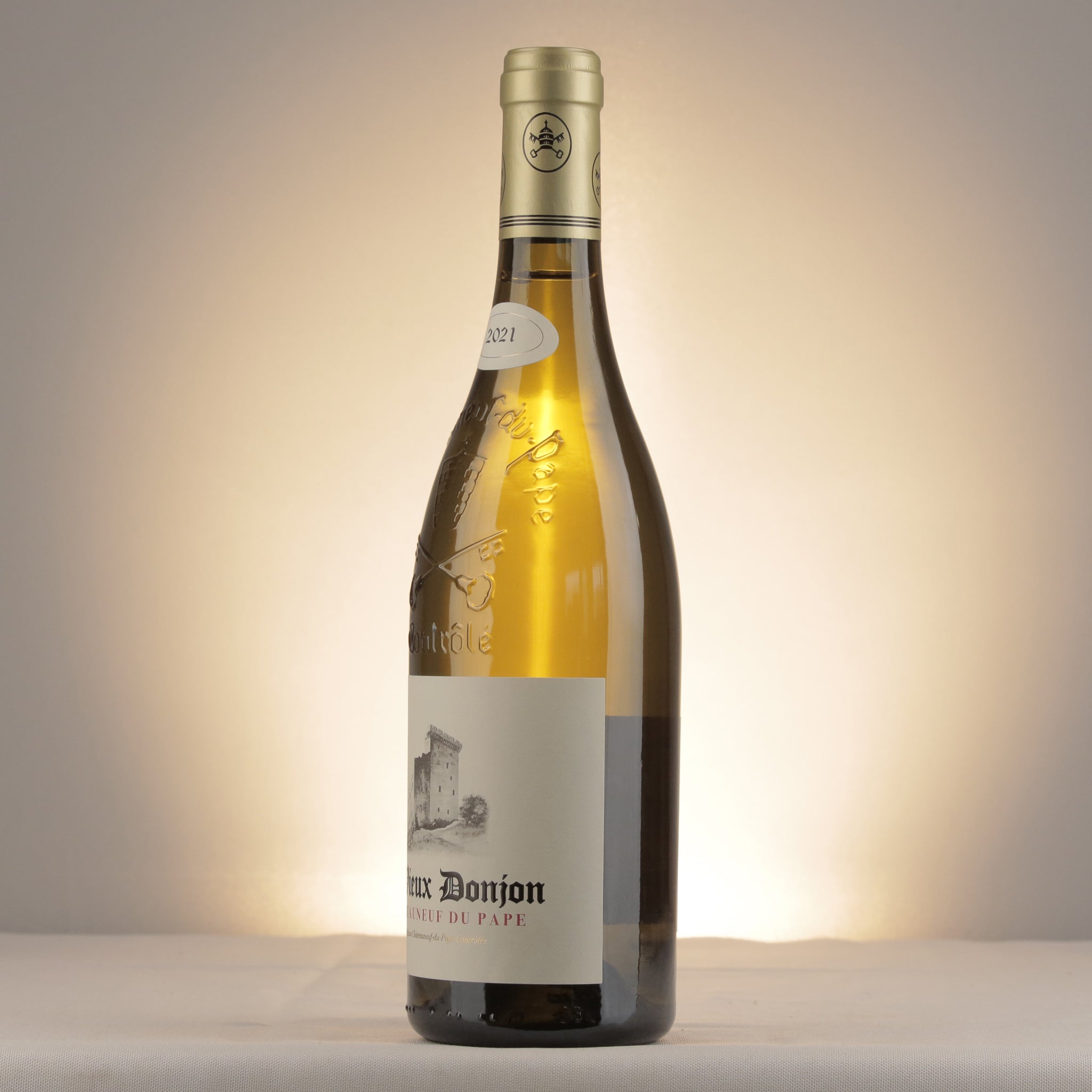 Le Vieux Donjon Chateauneuf-du-Pape Blanc 2021 Bottle detail
